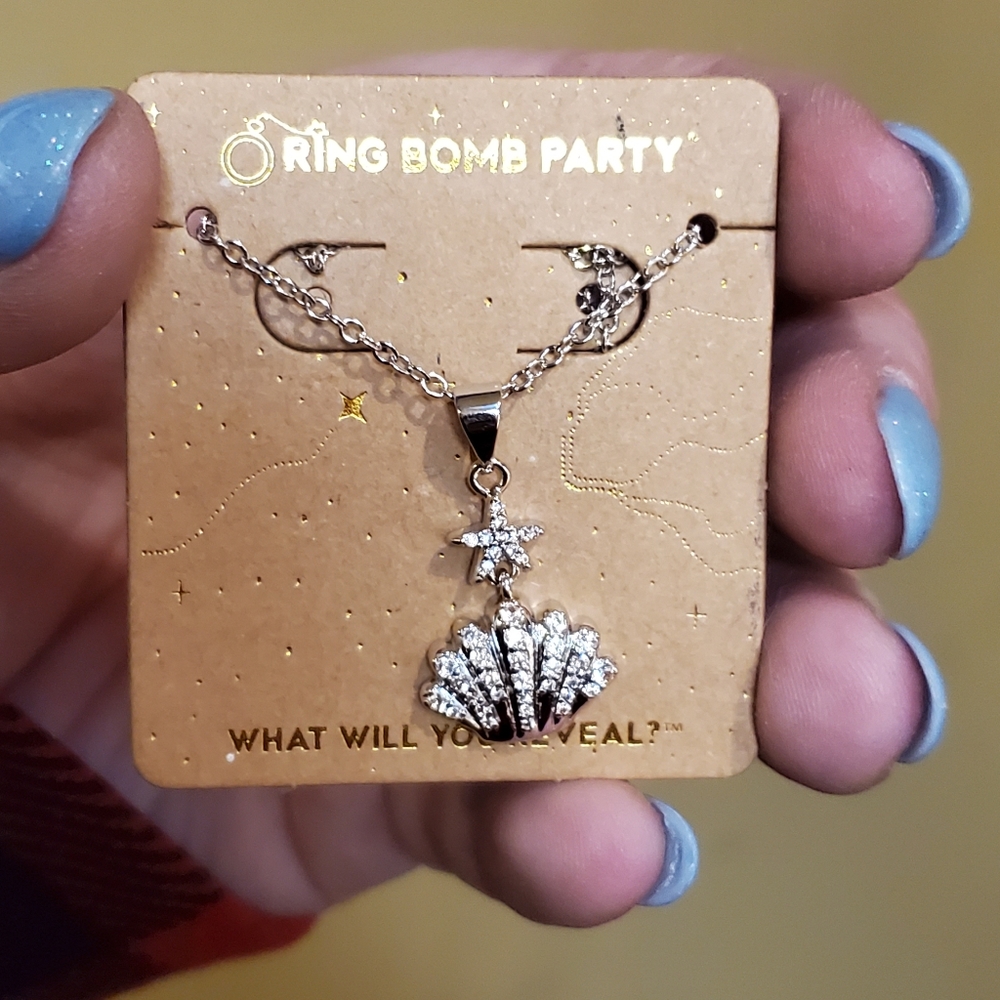 Sparkling Reef necklace